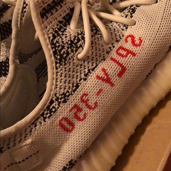 Adidas Yeezy - Picture 7 of 10